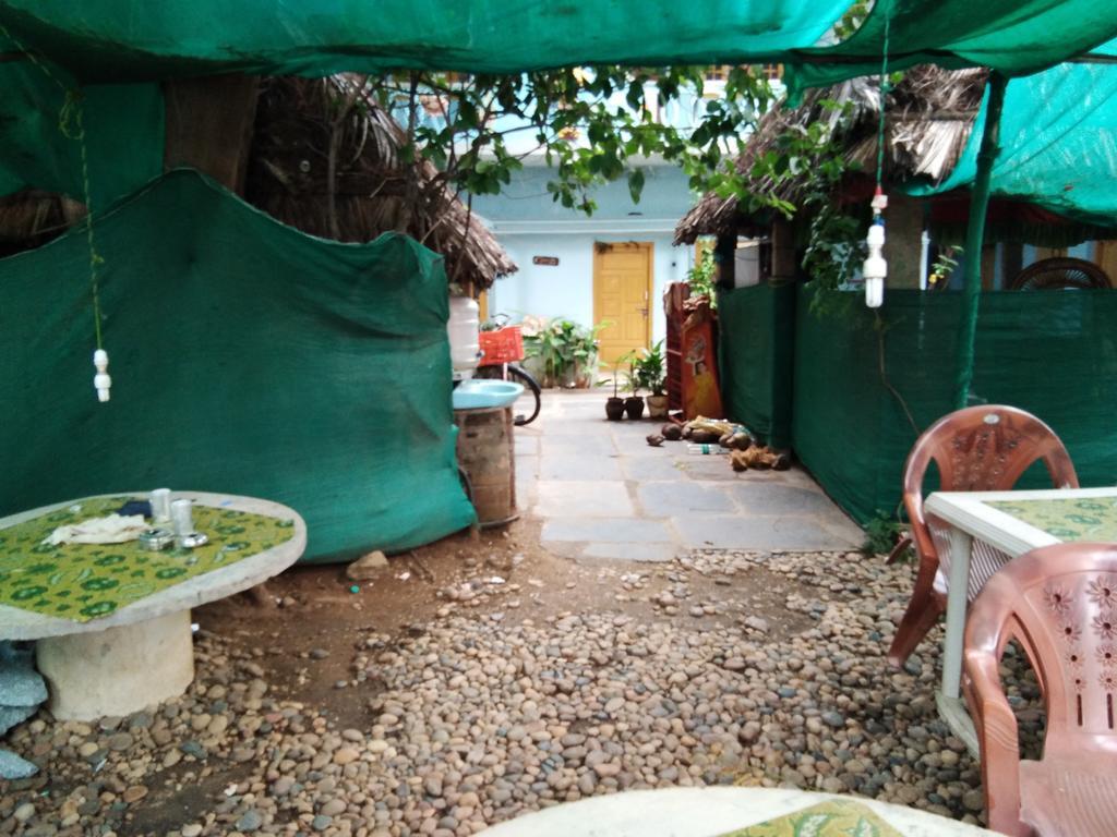 Bobby Guest House Hampi Εξωτερικό φωτογραφία